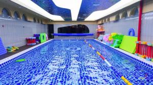 臺州泳無止境水適能學(xué)院恒溫泳池